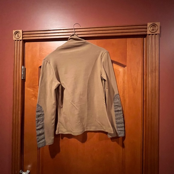 Taupe turtleneck & Skirt set - Picture 4 of 7